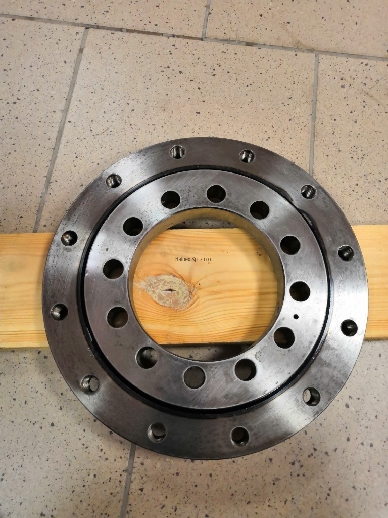 SD.300.14.10.D2; Łożysko o średnicy zewnętrznej 300 mm - obrazek 3