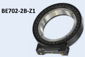 Napęd zintegrowany, obrotnica ślimakowa BE702-2B-Z1